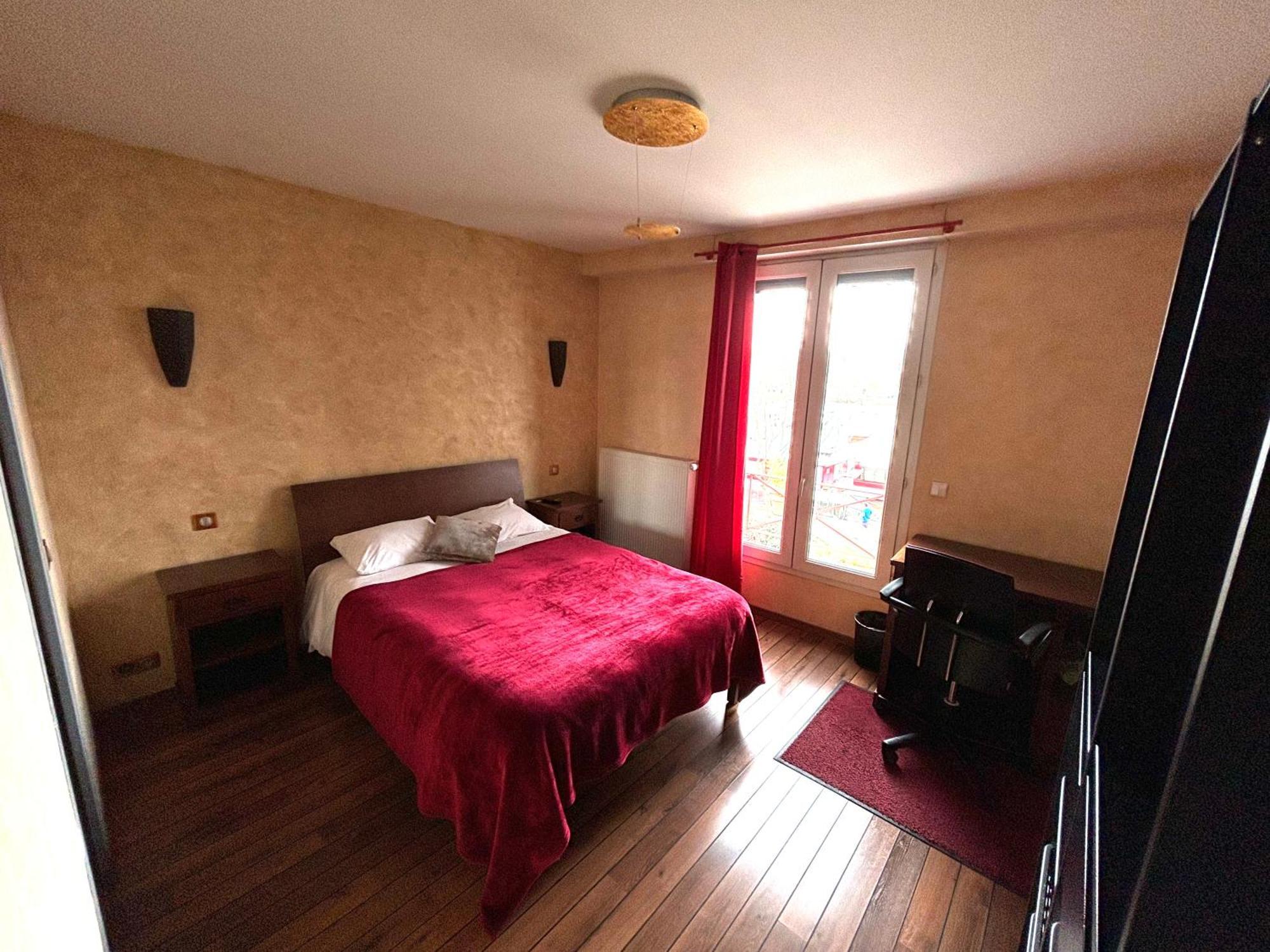 Double Room,1501579930:JPEG